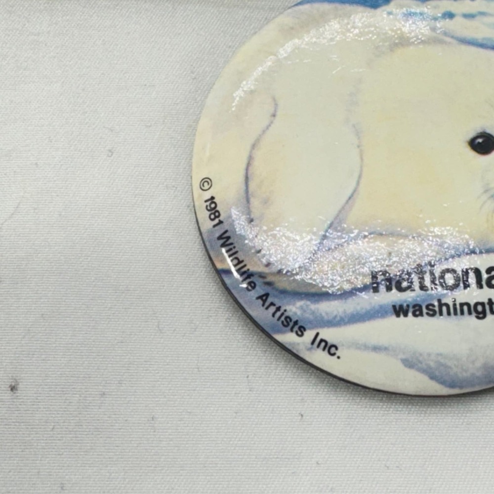 VTG Sea World button/Pin - Picture 5 of 5